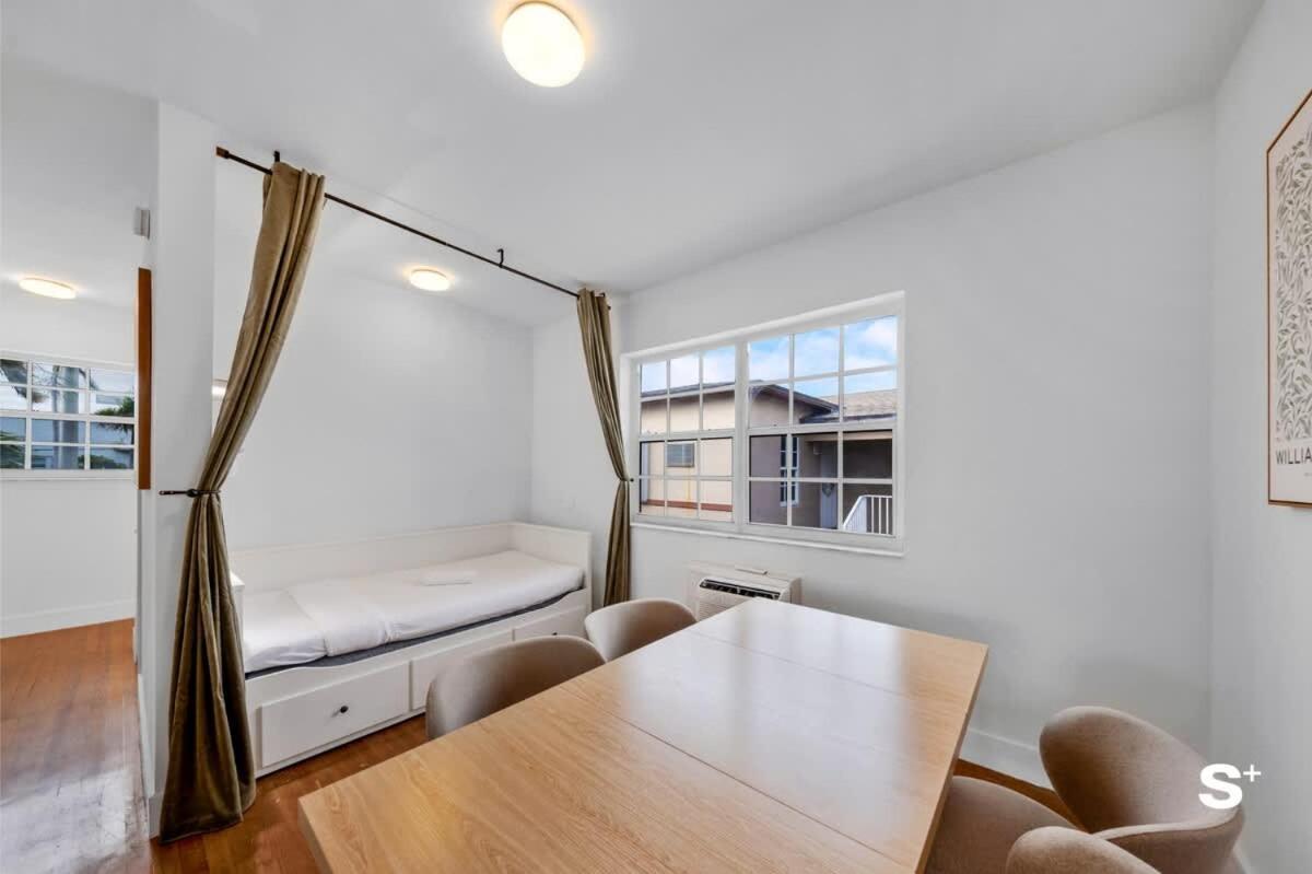Apartamento Spacious 1 Bd By The *
